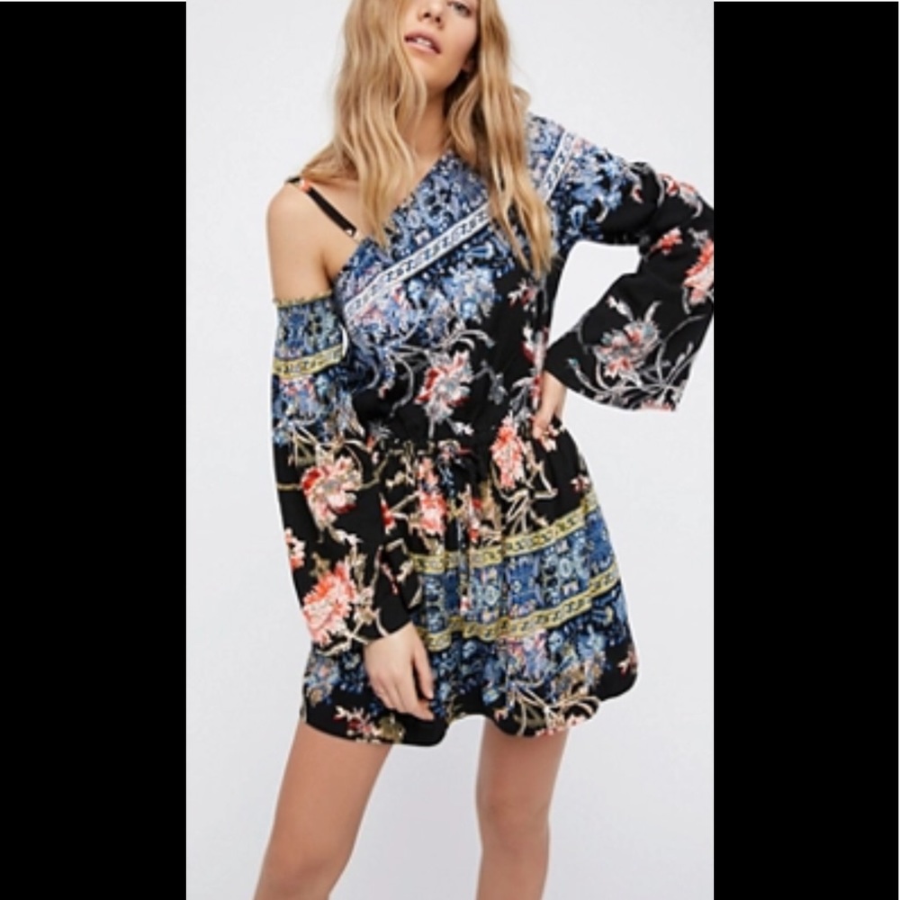 NWT Free People size S modern Nomad dress in blue floral print